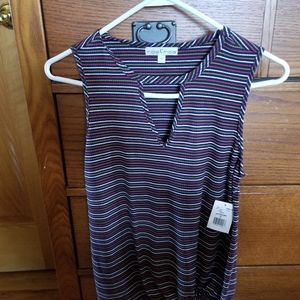 BRAND NEW  Moa moa top w/tag